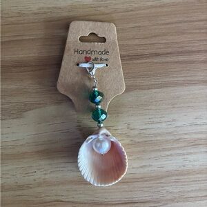 Handmade Shell and Bead keychain